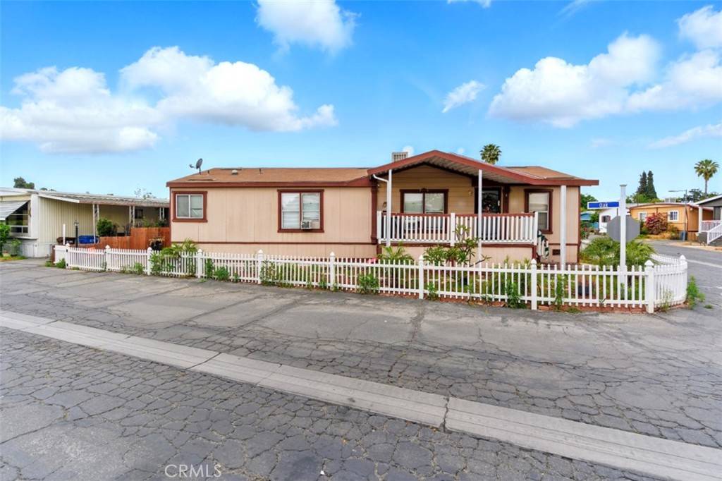 El Monte, CA 91732,12700 Elliott AVE #484