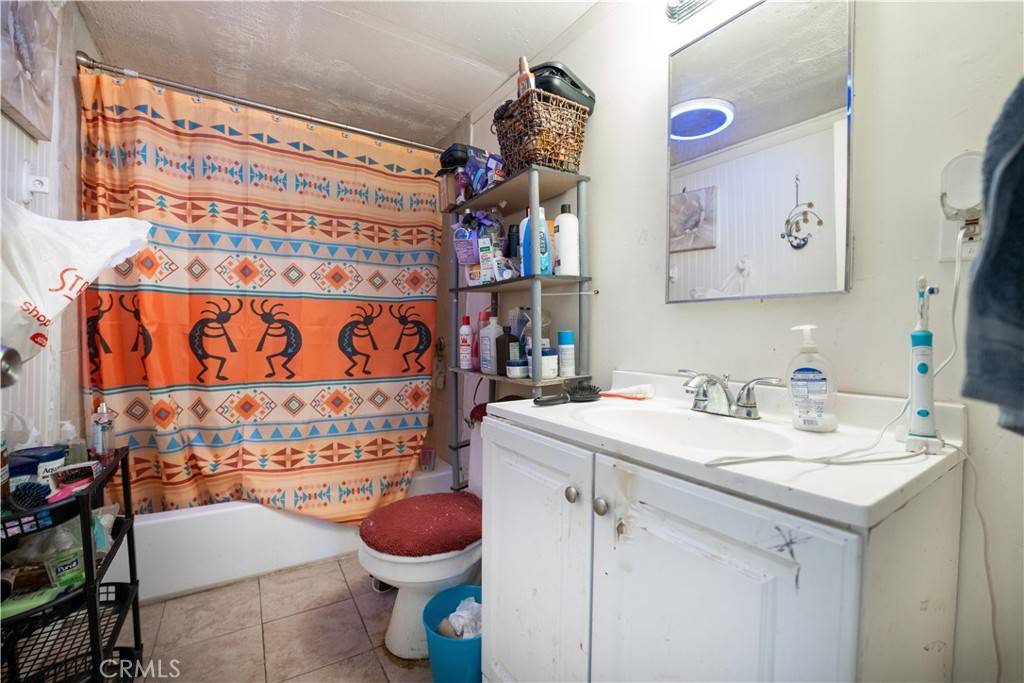 Mojave, CA 93501,15814 L ST