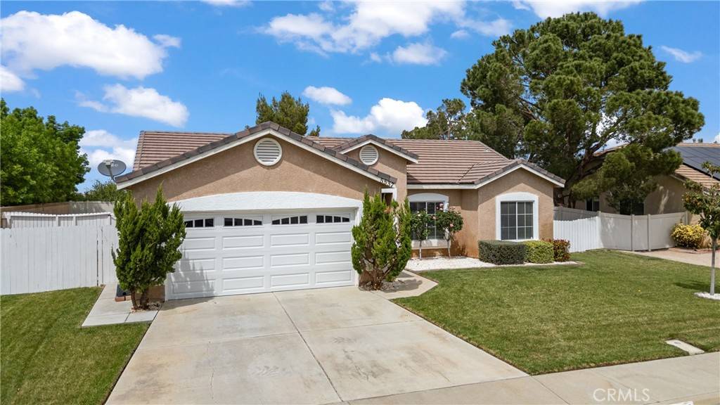 Lancaster, CA 93536,5537 W Avenue L-15