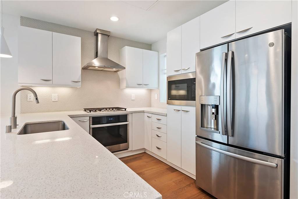 North Hollywood, CA 91601,4831 1/2 Craner AVE
