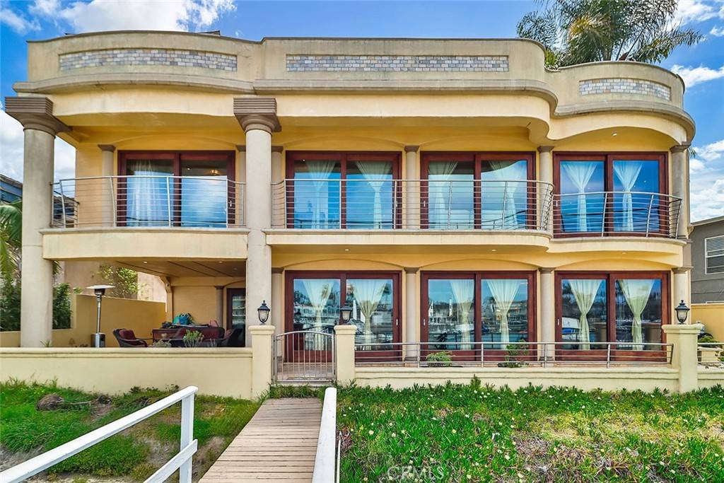 Long Beach, CA 90803,5455 E Sorrento DR