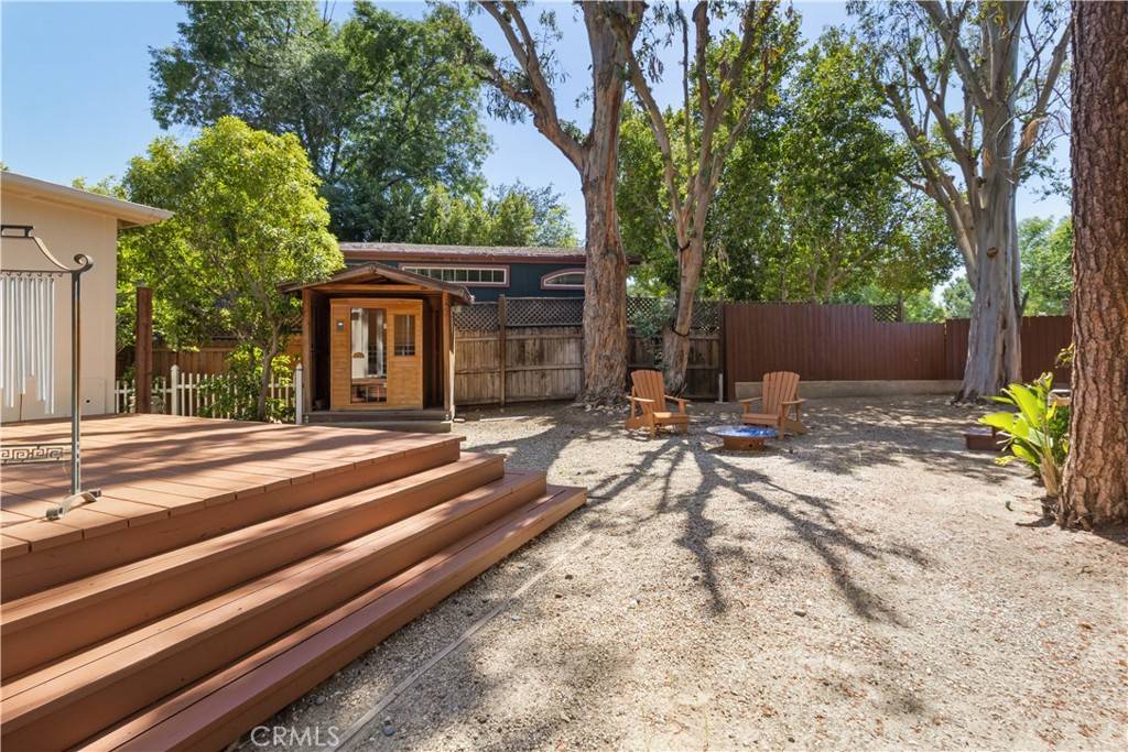 Woodland Hills, CA 91364,4201 Topanga Canyon BLVD #32
