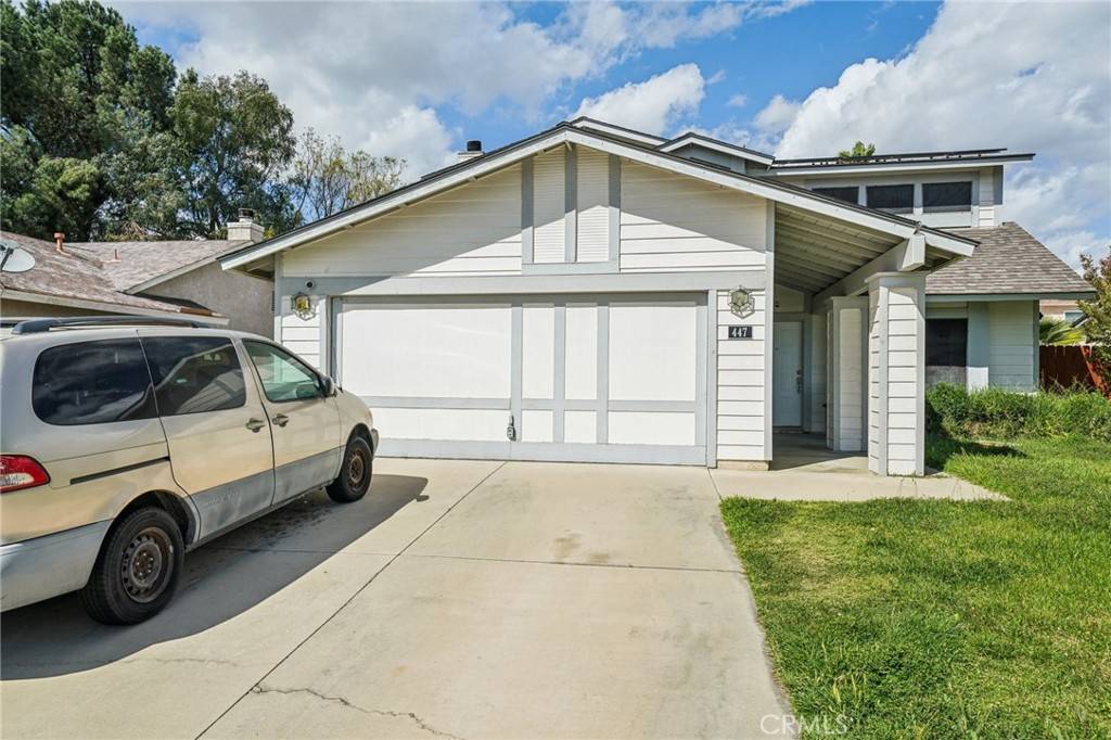 San Jacinto, CA 92583,447 Westminister DR