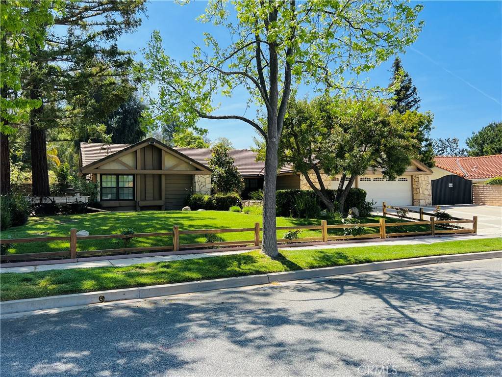 Simi Valley, CA 93065,690 Stonebrook ST
