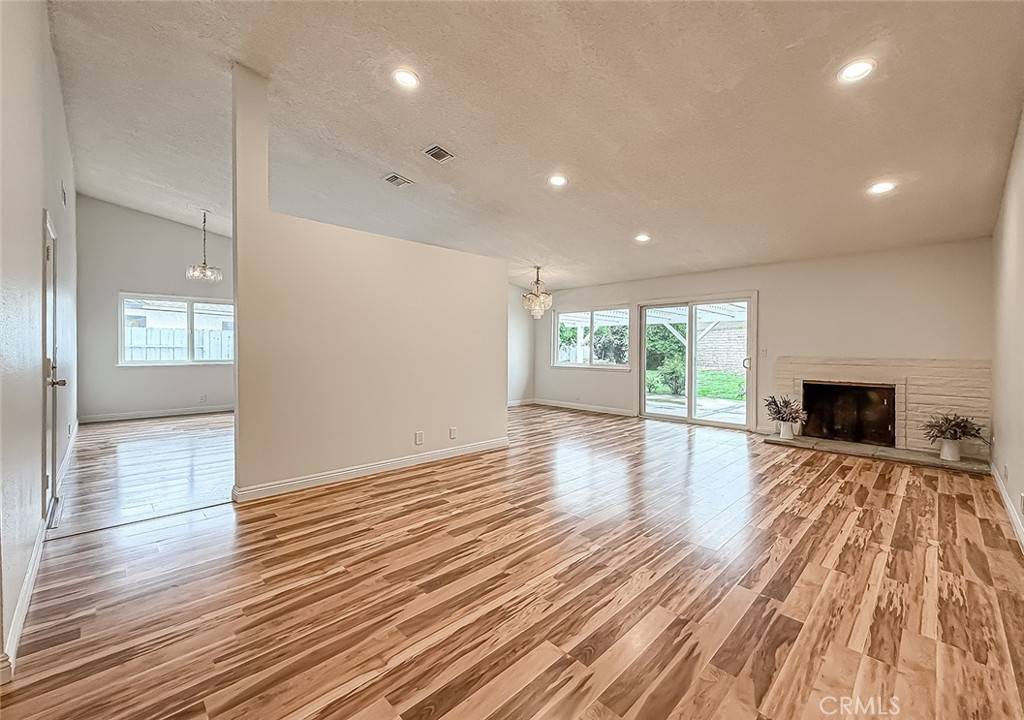 Simi Valley, CA 93065,1106 Catlin CT