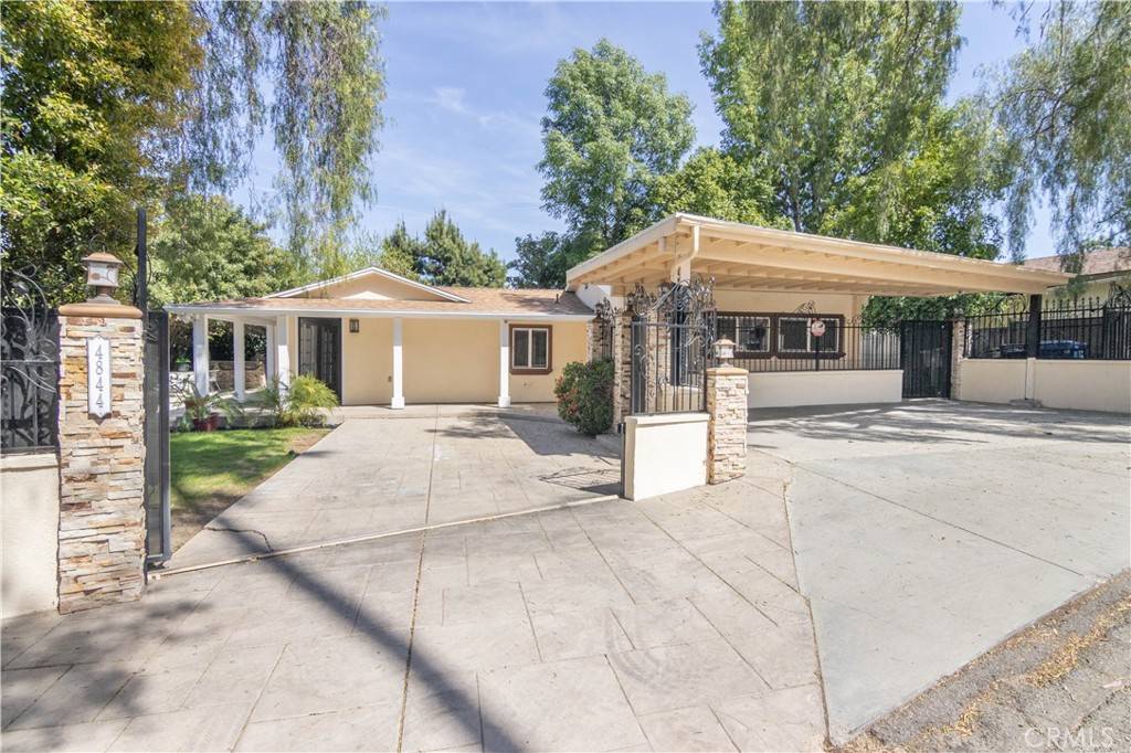 Woodland Hills, CA 91364,4844 Escobedo DR