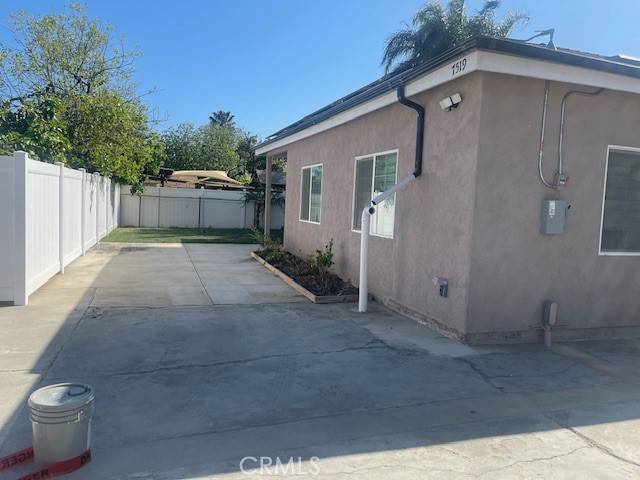 Reseda, CA 91355,7519 Amigo AVE