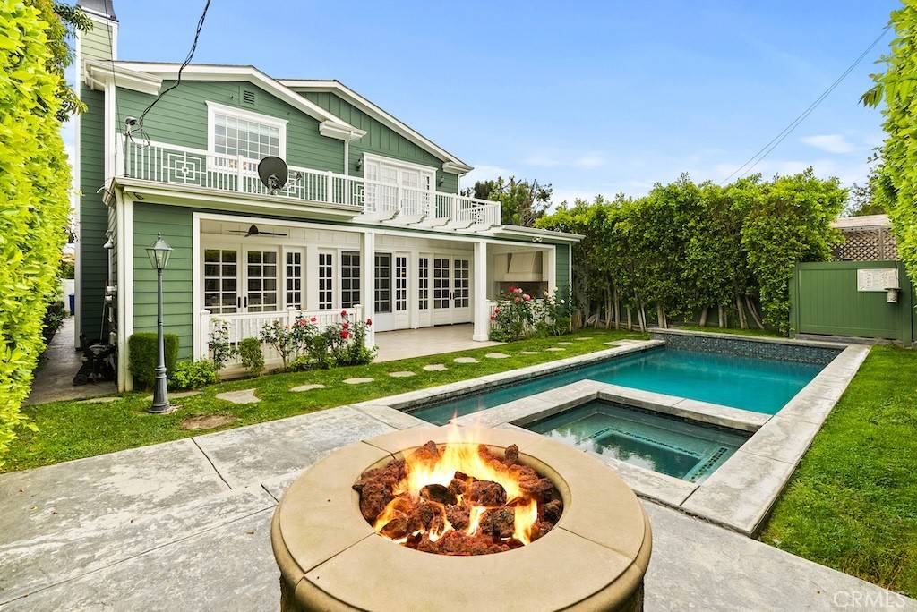 Sherman Oaks, CA 91403,4753 Noble AVE