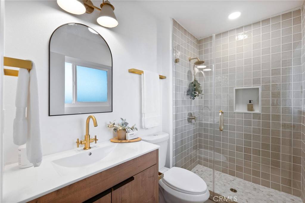 Simi Valley, CA 93063,4421 Hempstead ST