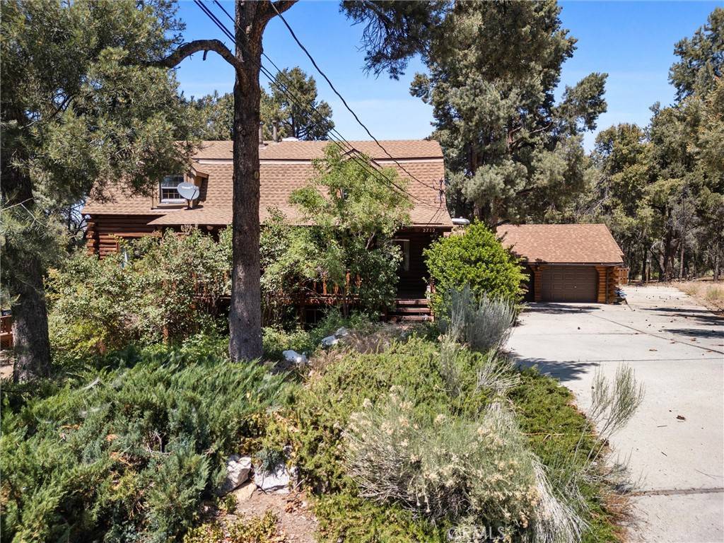 Pine Mountain Club, CA 93225,2712 Tirol DR