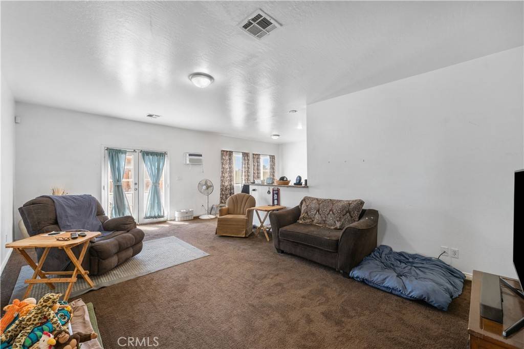 California City, CA 93505,21620 Garibaldi CT
