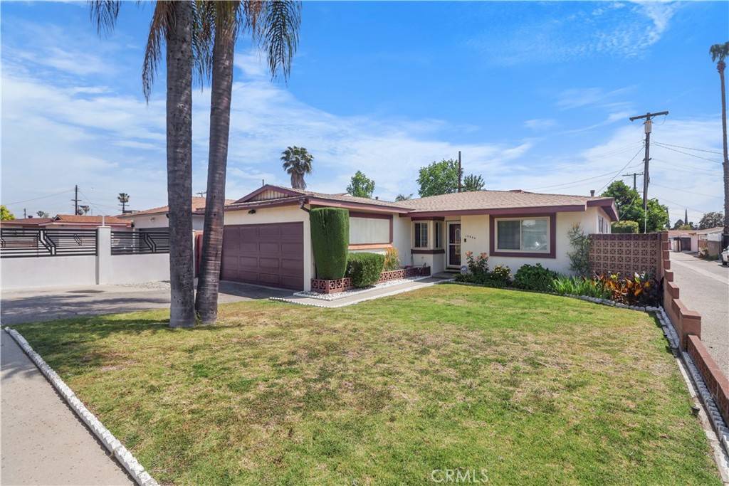 North Hollywood, CA 91605,12844 Elkwood ST