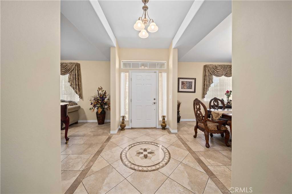 Palmdale, CA 93551,241 W Quail DR
