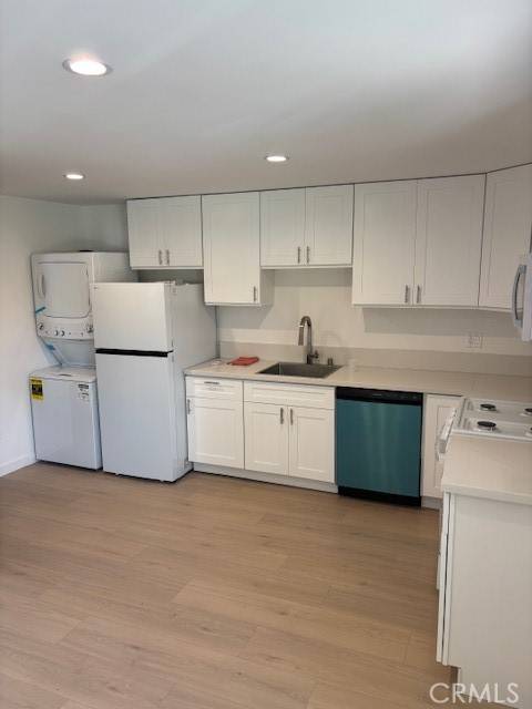 Woodland Hills, CA 91367,5720 1/2 Wallis Lane