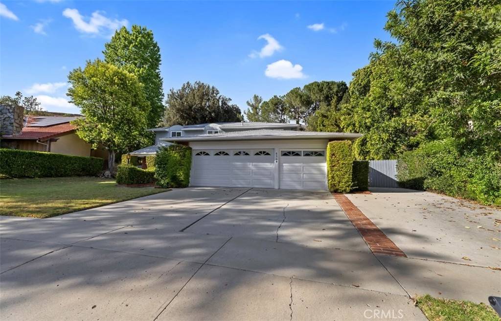 Calabasas, CA 91301,5340 Edgeware DR