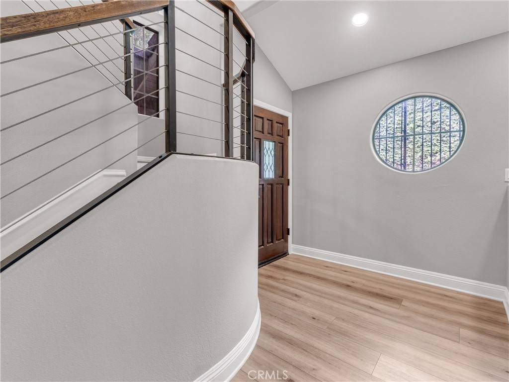 Agoura Hills, CA 91301,29729 Strawberry Hill DR