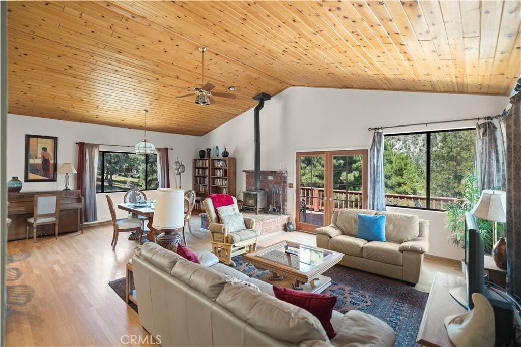 Pine Mountain Club, CA 93222,15421 San Moritz DR