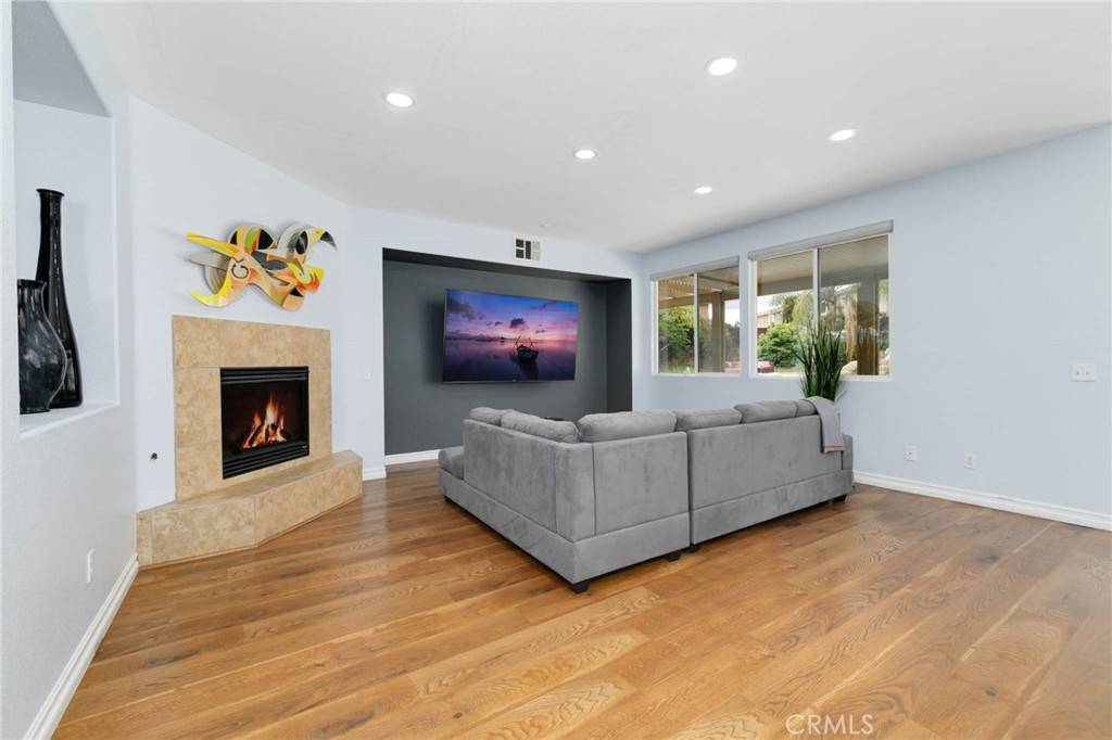 Murrieta, CA 92563,33721 Verbena AVE