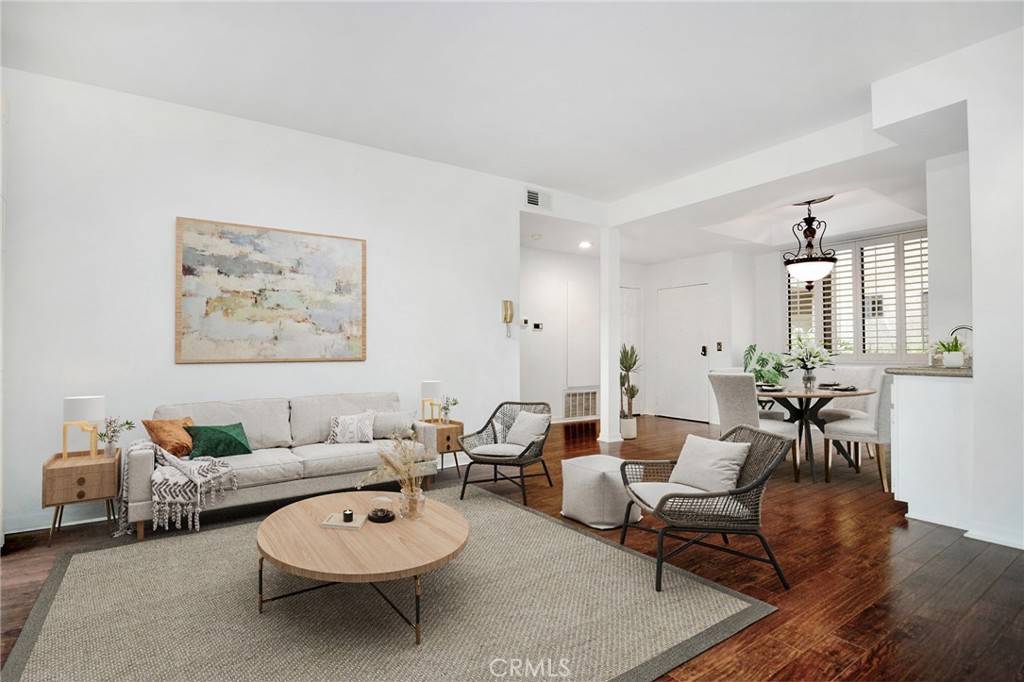 Tarzana, CA 91356,18600 Clark ST #102