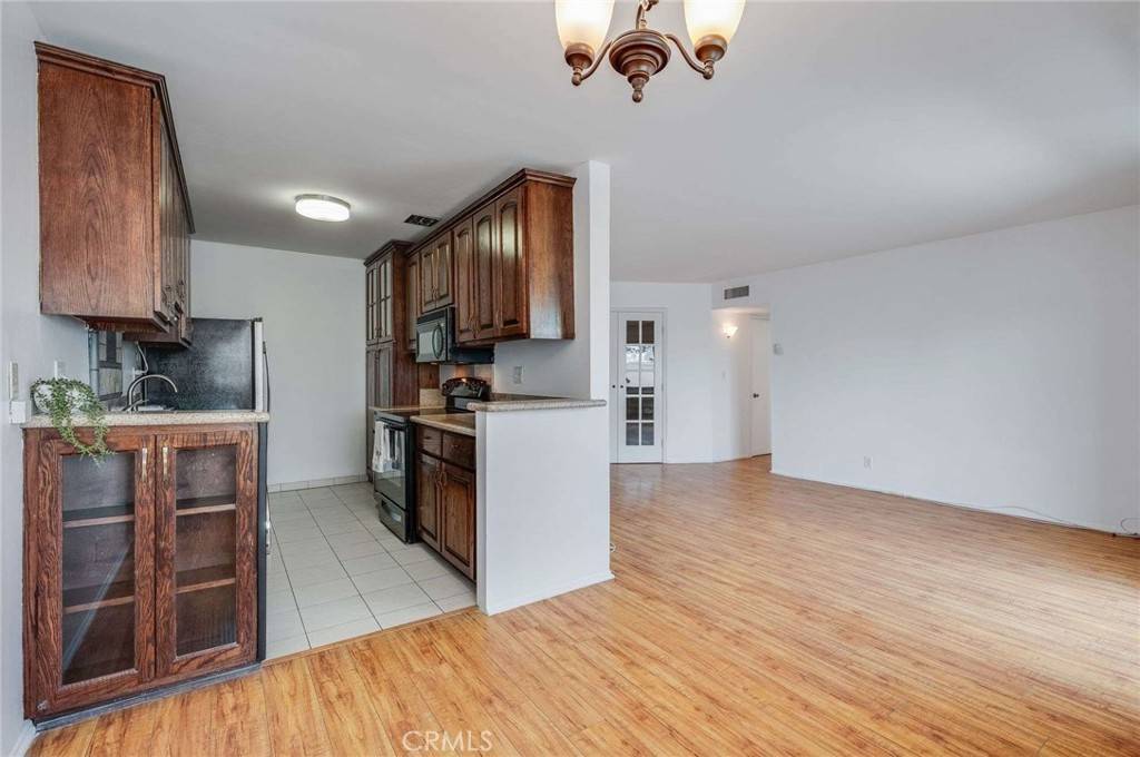 Encino, CA 91316,5400 Newcastle AVE #56