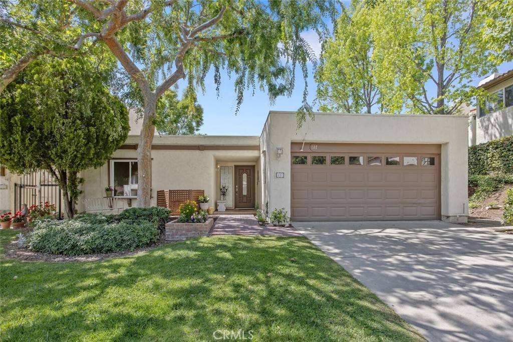 Thousand Oaks, CA 91360,617 Harwood LN