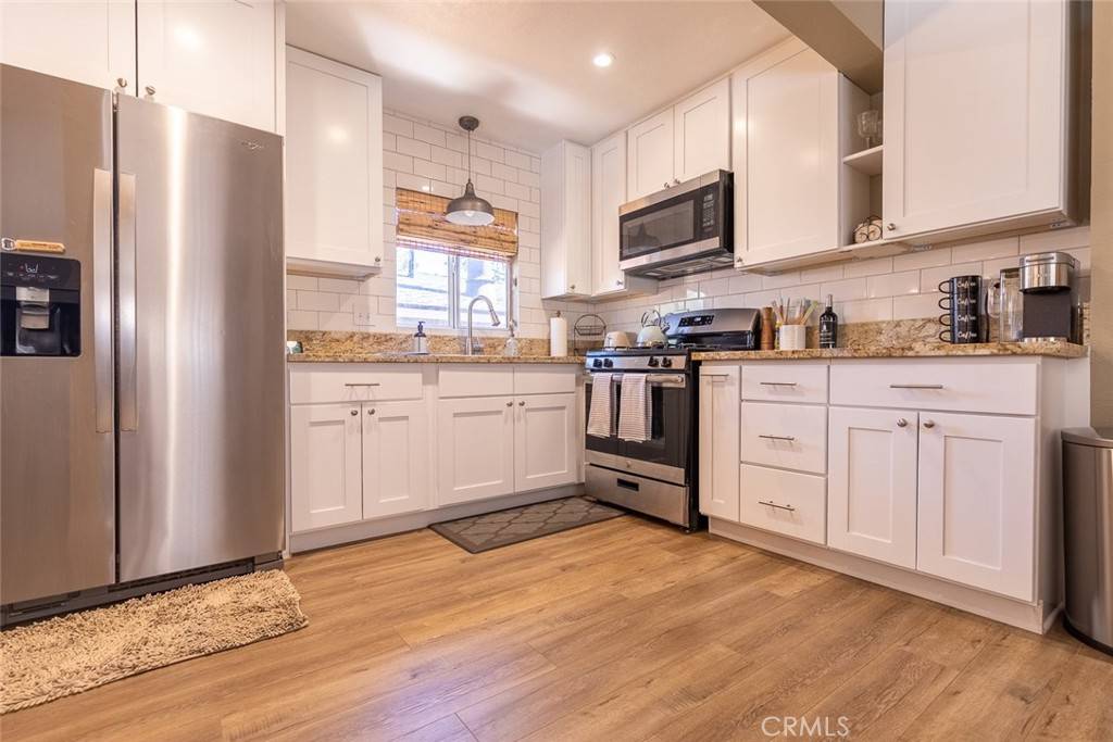 Sugarloaf, CA 92386,846 Maple LN