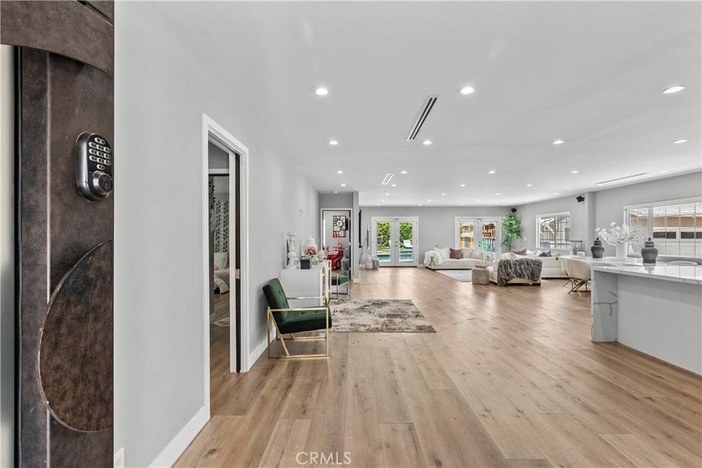 Granada Hills, CA 91344,17321 Lahey ST