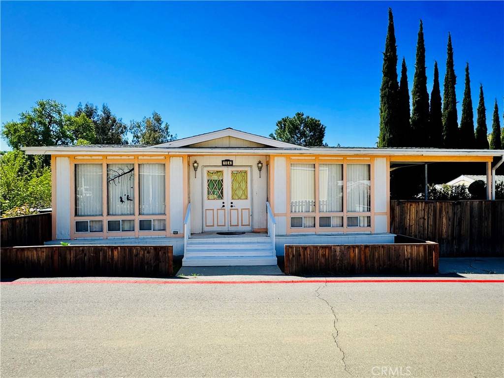Castaic, CA 91384,36200 Paradise Ranch Rd #104