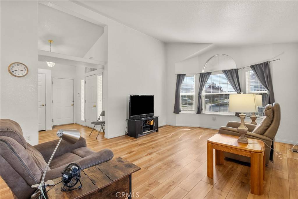 Canyon Country, CA 91351,27828 Spyglass LN
