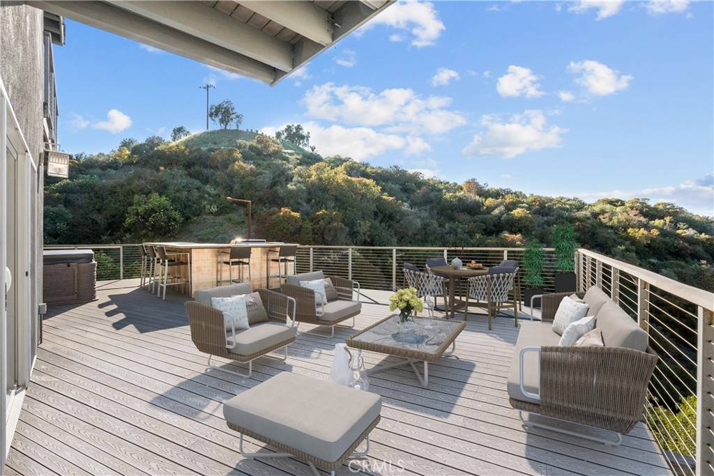 Newbury Park, CA 91320,561 S Ventu Park RD