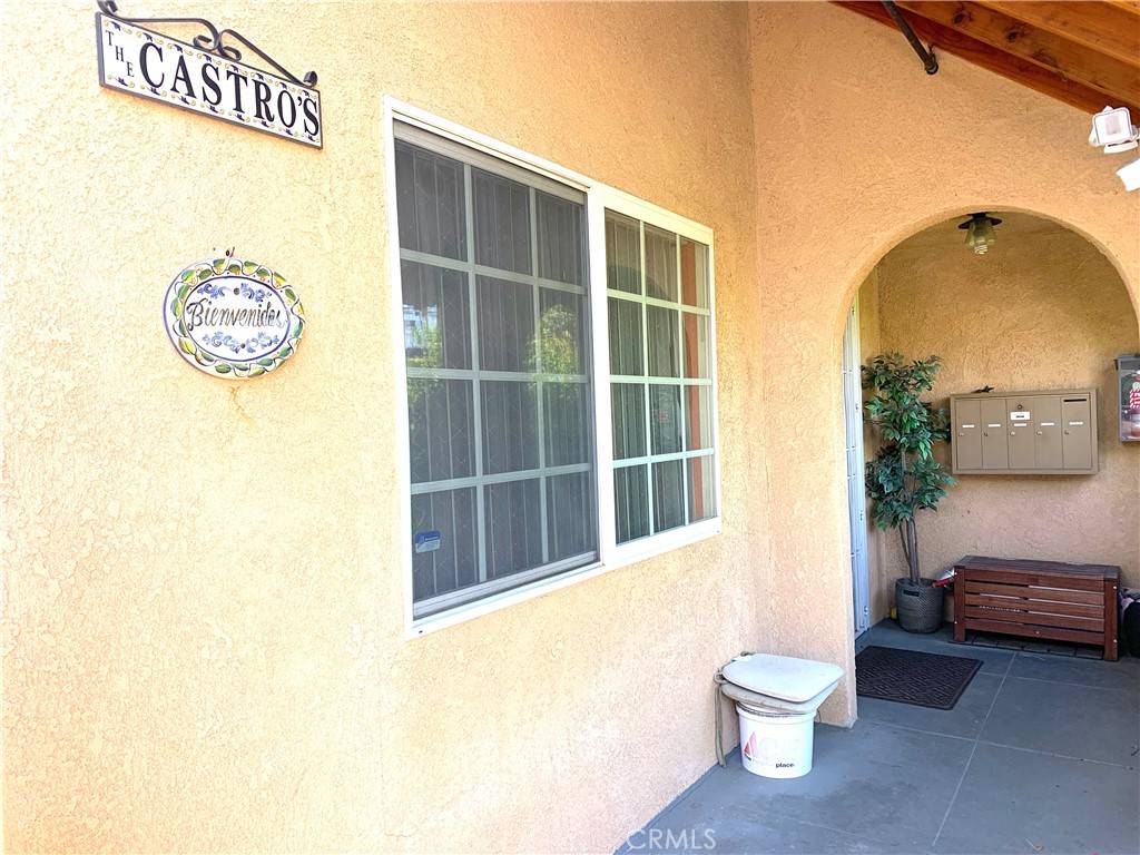 North Hollywood, CA 91606,6417 Troost AVE