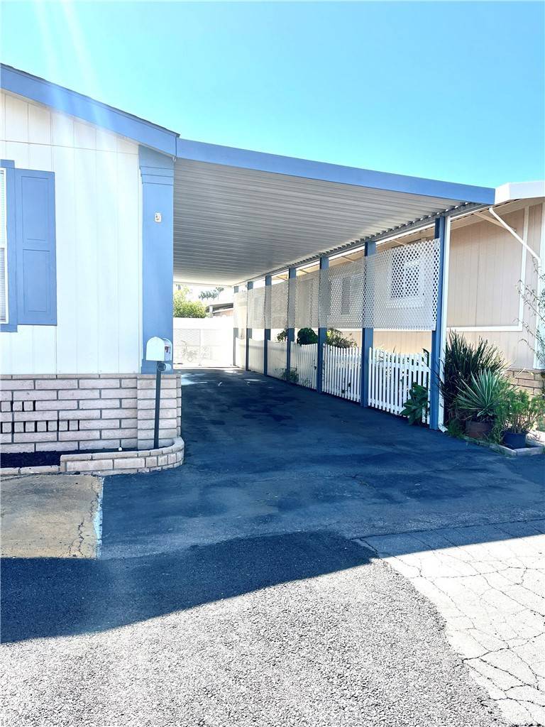 Cypress, CA 90630,9080 Bloomfield AVE #122