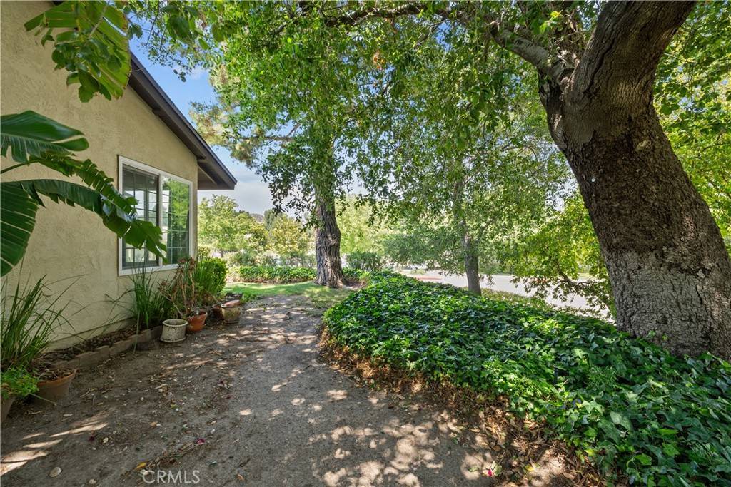 Newhall, CA 91321,19504 Avenue Of The Oaks #C
