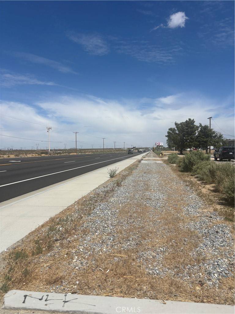 Pearblossom, CA 93553,0 Pearblossom