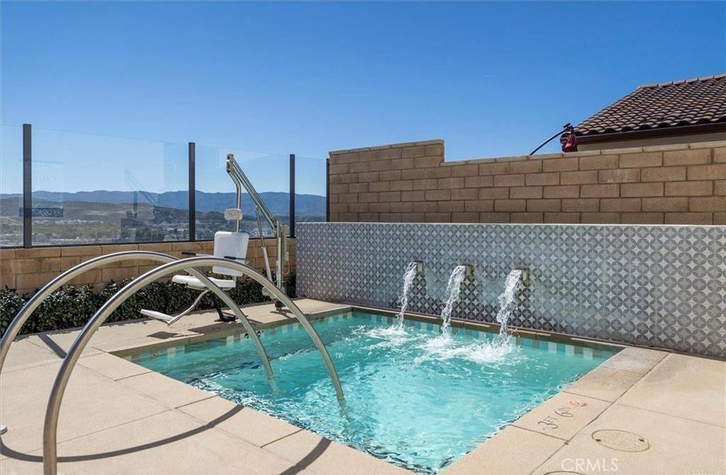 Saugus, CA 91350,20535 Martingale PL