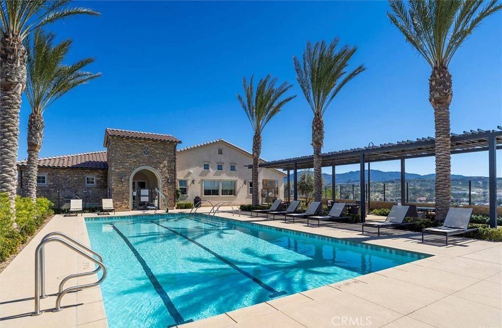 Saugus, CA 91350,20535 Martingale PL