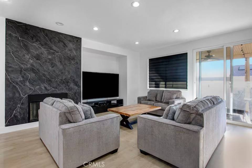 Indio, CA 92203,43955 Campo PL