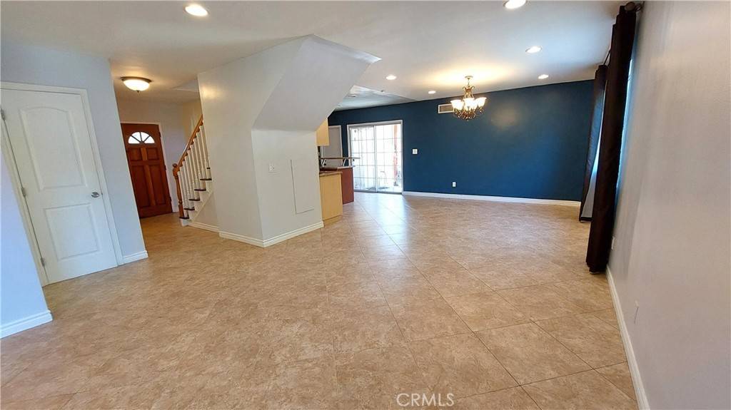 Lakeview Terrace, CA 91342,11500 Garrick AVE