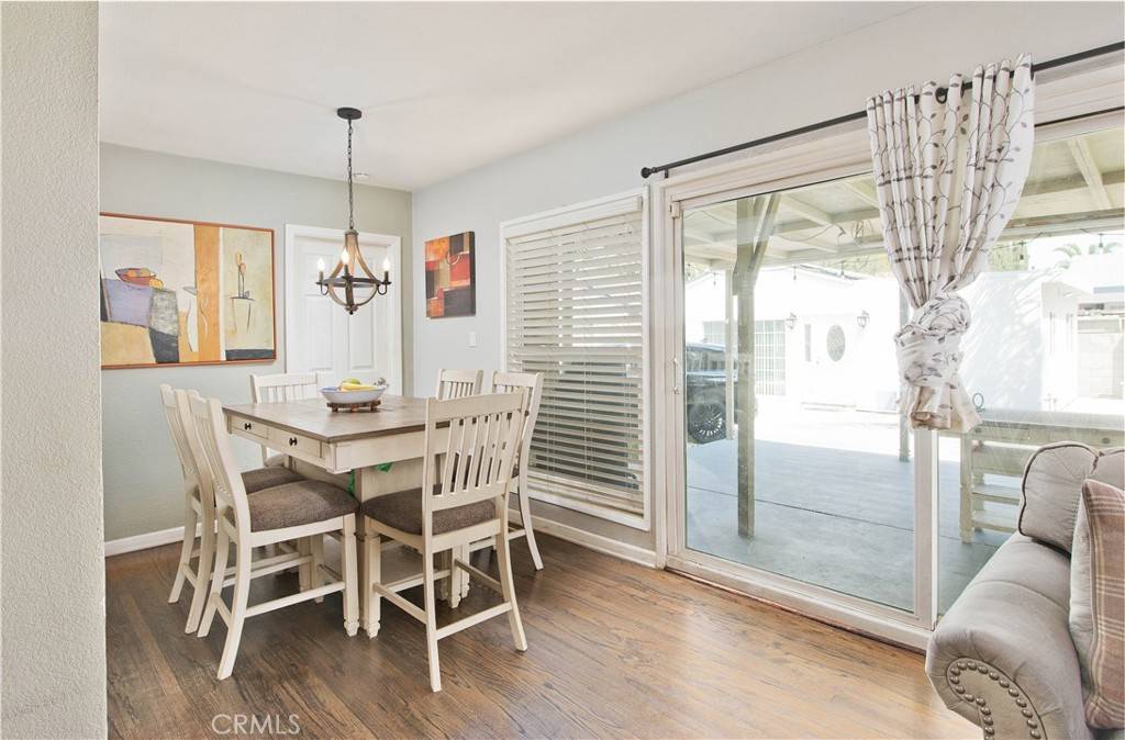 Granada Hills, CA 91344,15709 Devonshire ST