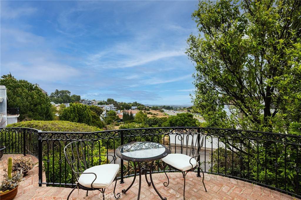 Chatsworth, CA 91311,21781 Mojave TRL