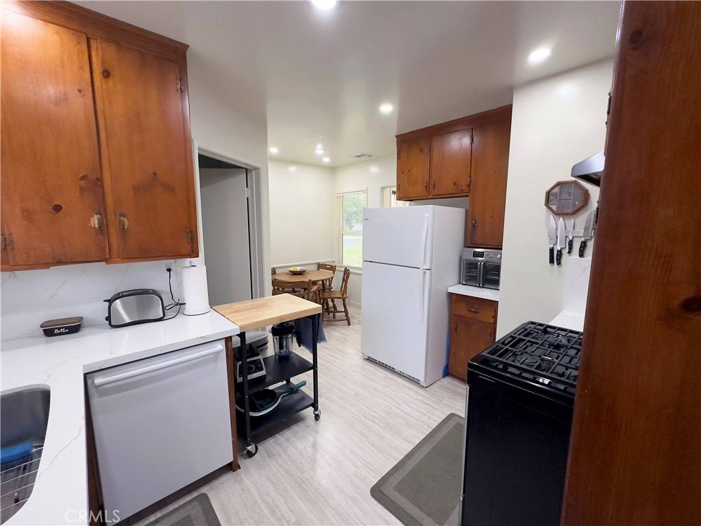 Granada Hills, CA 91344,15948 Blackhawk ST