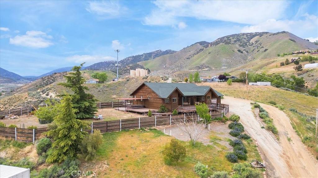 Lebec, CA 93243,770 Roads End