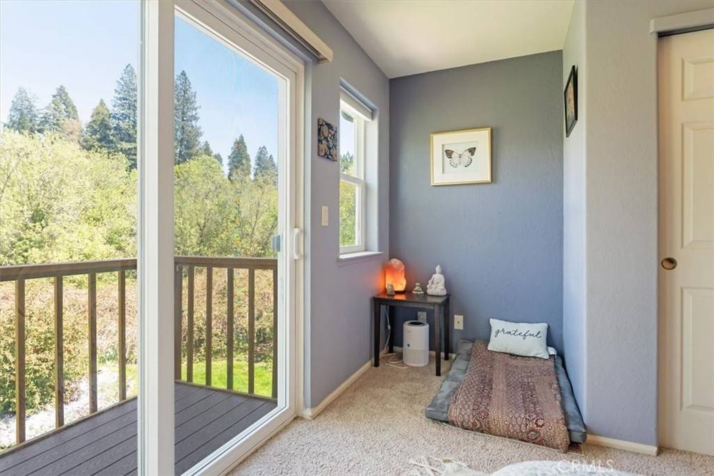 Mount Shasta, CA 96067,1422 Kingston RD