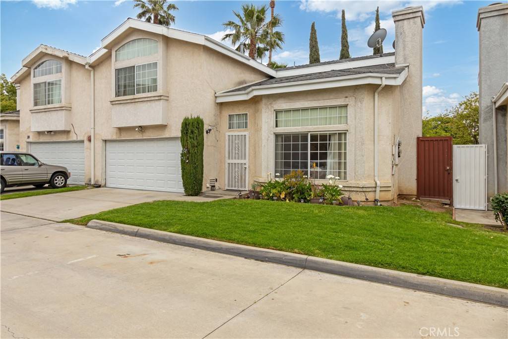 Sylmar, CA 91342,11965 Terra Bella ST #17