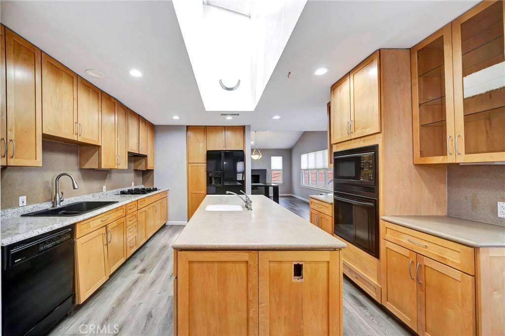 Quartz Hill, CA 93536,4330 W Avenue L2