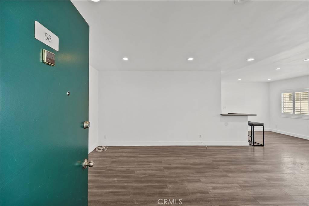 Encino, CA 91316,5328 Newcastle AVE #58