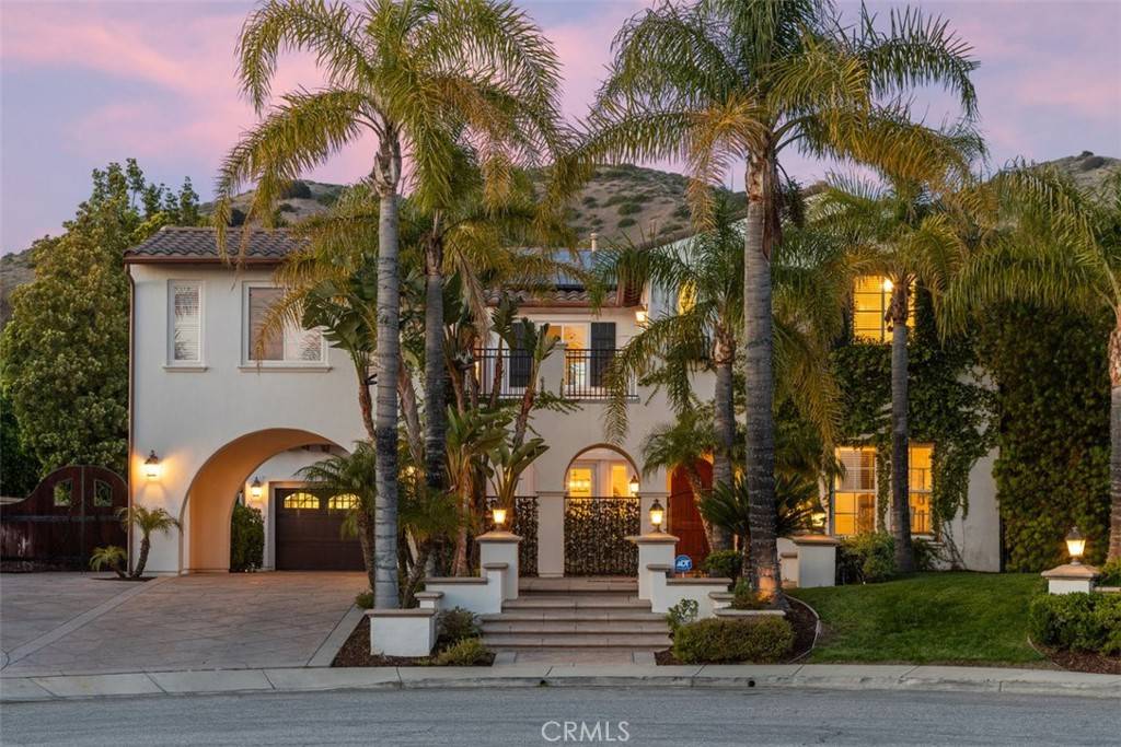 Simi Valley, CA 93063,5887 Spirit Lake Ct.