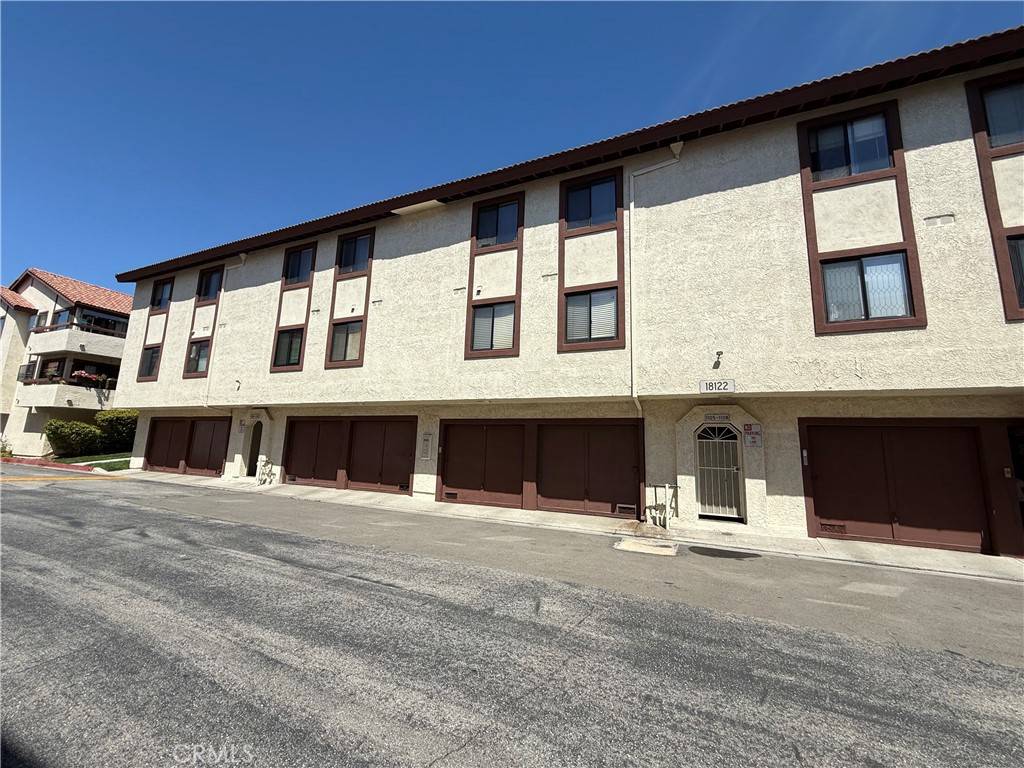 Canyon Country, CA 91387,18122 Sundowner WAY #1108