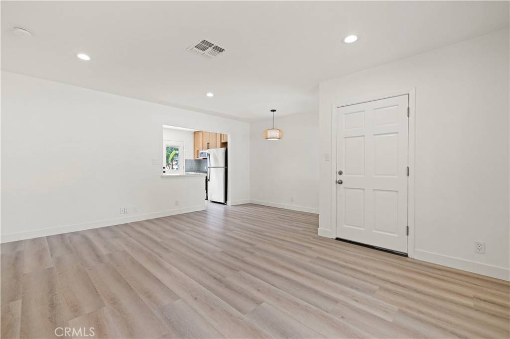 Encino, CA 91316,5826 Jamieson AVE