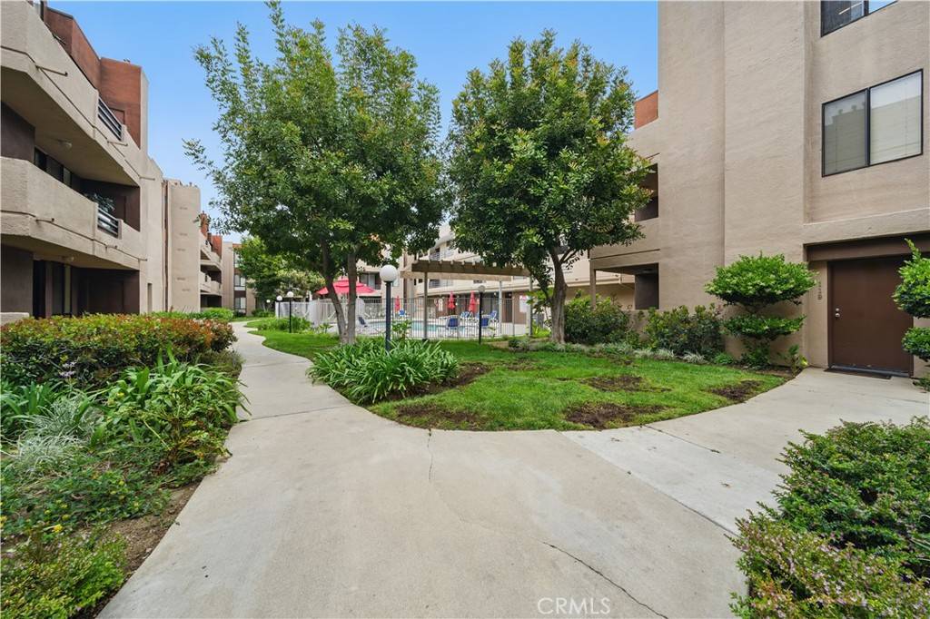 Canoga Park, CA 91304,7826 Topanga Canyon BLVD #218